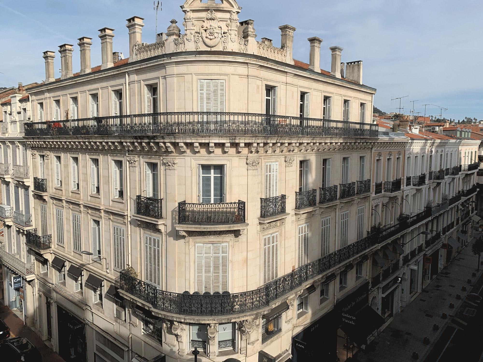 Le Canberra 4* Cannes
